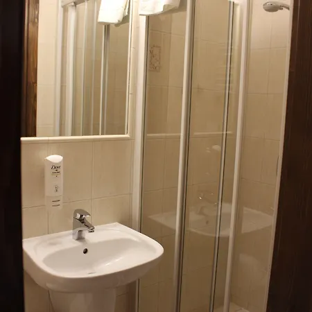 Konukevi Zakopianski Dwor