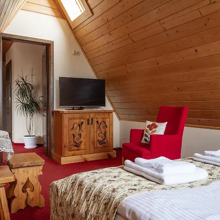 Zakopianski Dwor زاكوباني