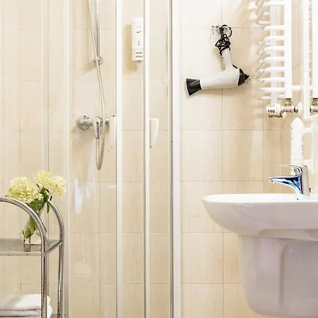 Zakopianski Dwor Konukevi