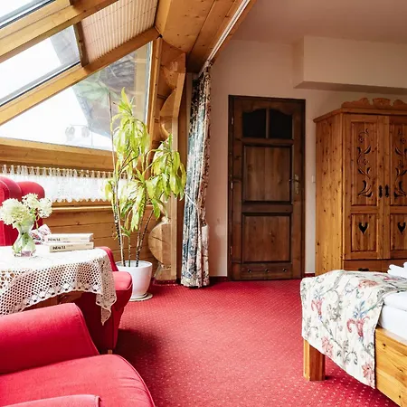 Zakopianski Dwor بيت ضيافة