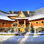 Zakopianski Dwor ザコパネ
