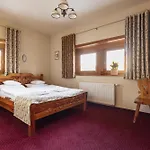 Zakopianski Dwor ゲストハウス 3*