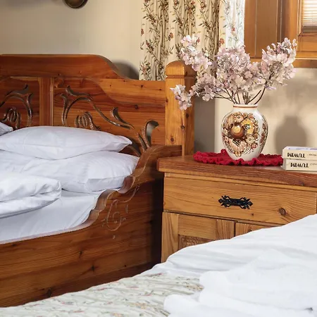 Zakopiański Dwór Pensión 3*