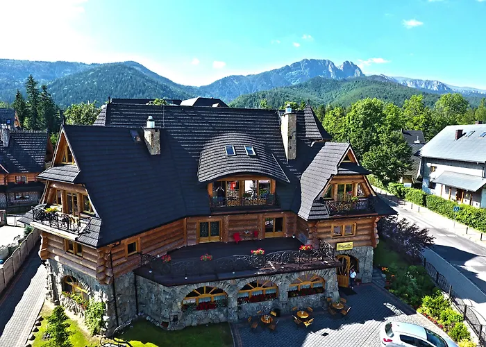 Zakopiański Dwór Pensjonat 3*