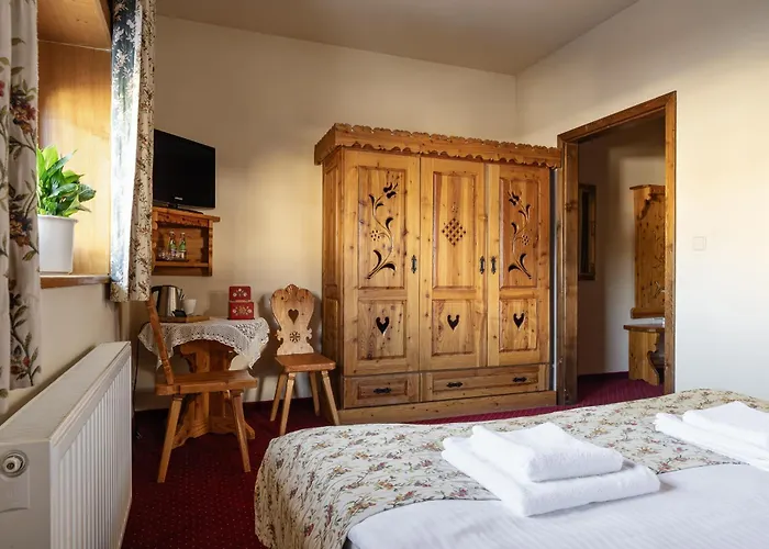 Zakopiański Dwór Pensjonat 3*